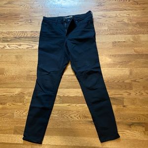 Universal Thread skinny jeans